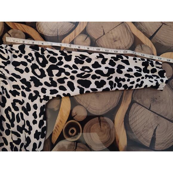 Cache 90s Y2K leopard print blouse rouched key hole 3/4 sleeve XS - Picture 9 of 10